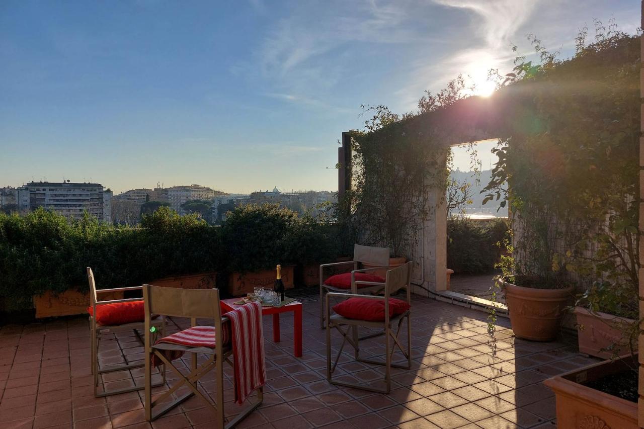 Apartamento Beautiful Loft In Ponte Milvio With Terrace Roma Exterior foto