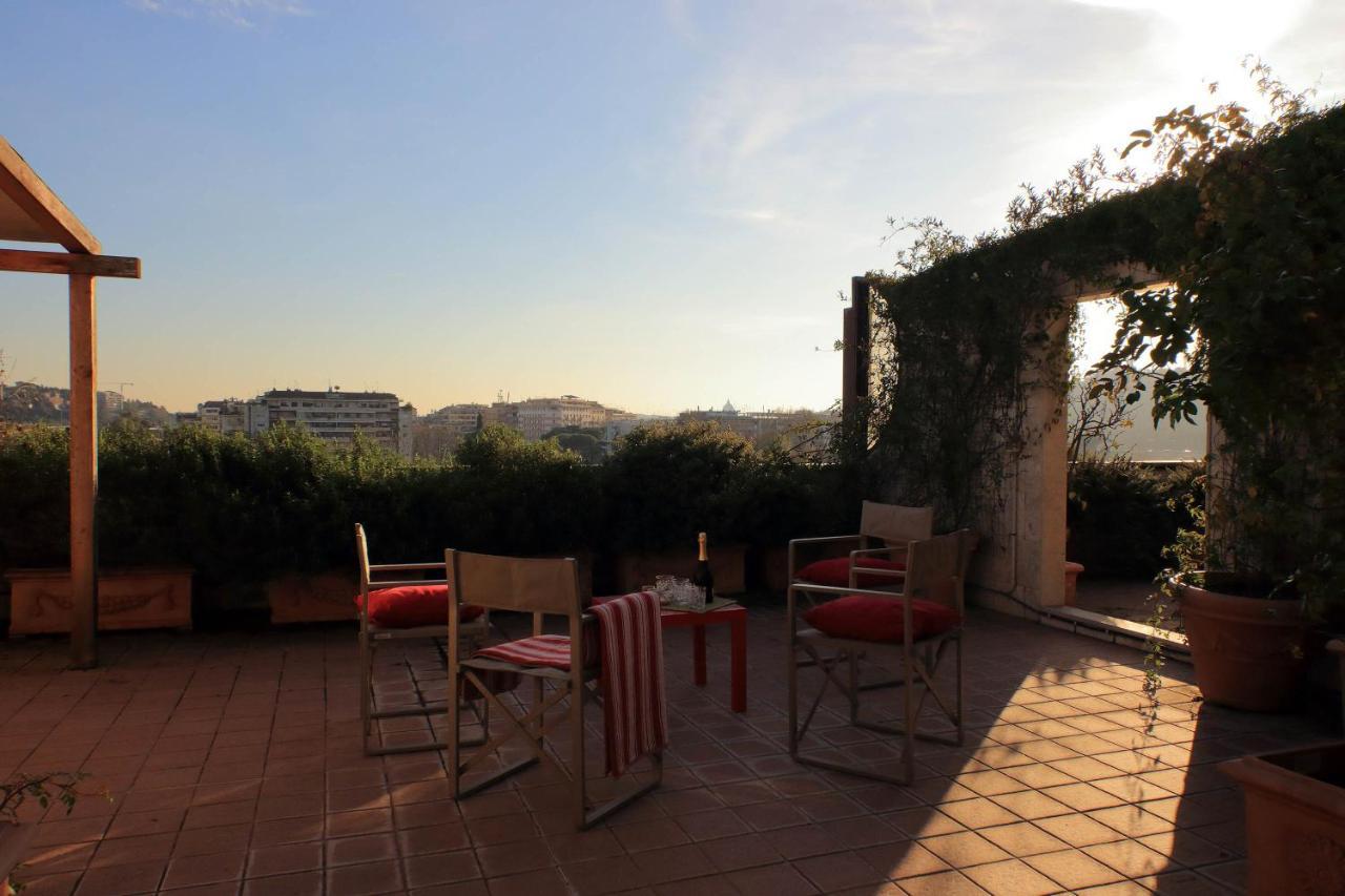 Apartamento Beautiful Loft In Ponte Milvio With Terrace Roma Exterior foto