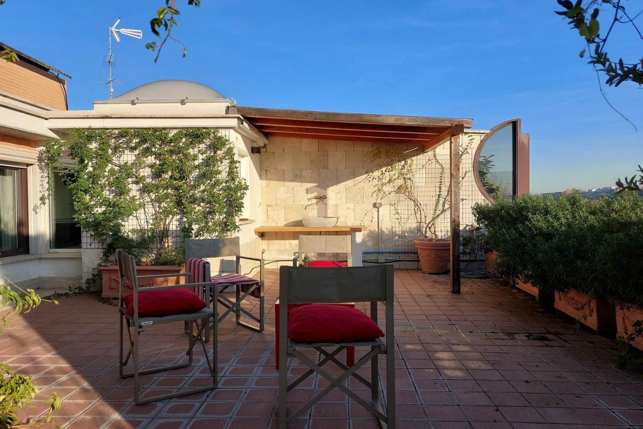 Apartamento Beautiful Loft In Ponte Milvio With Terrace Roma Exterior foto