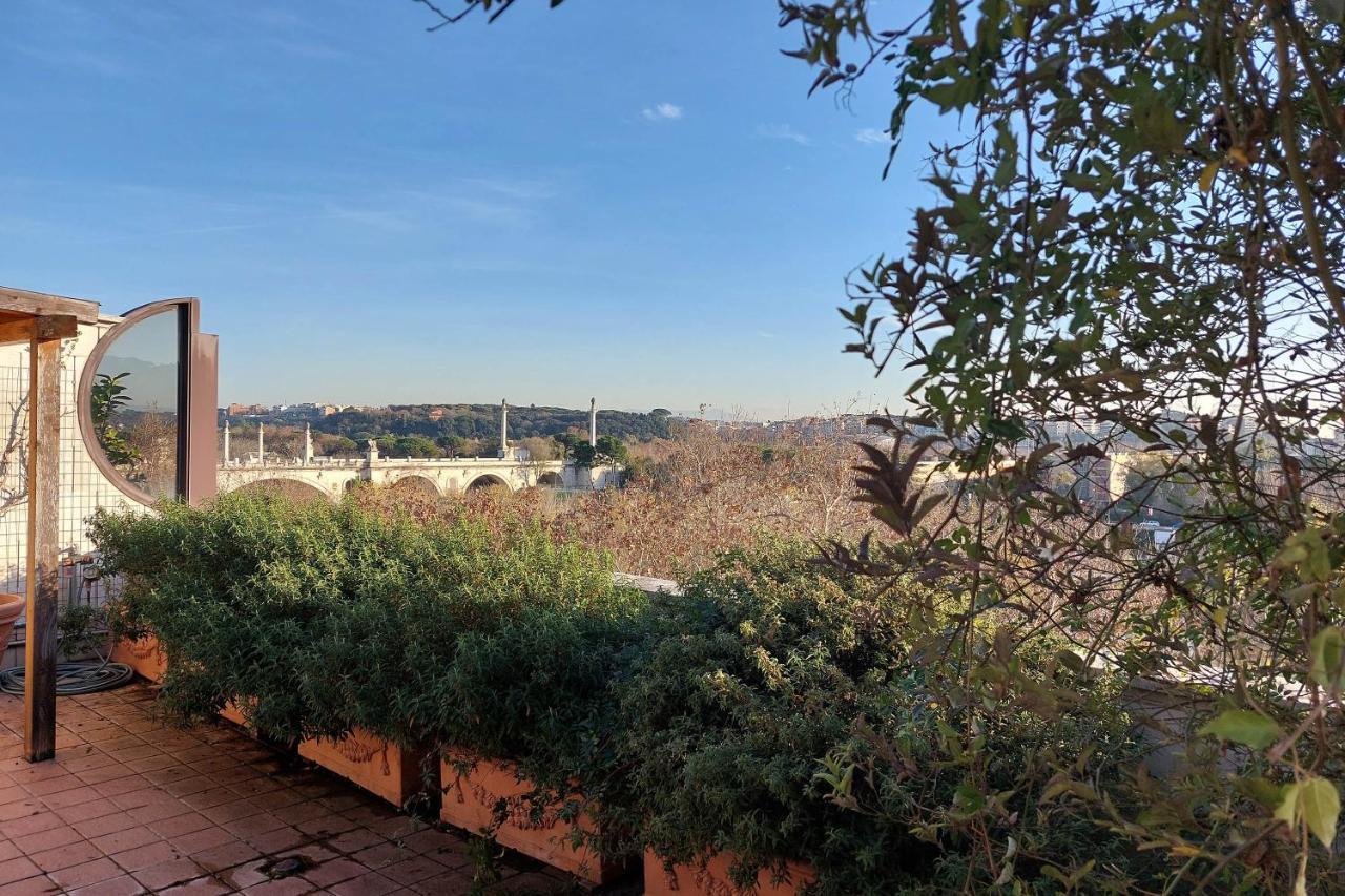Apartamento Beautiful Loft In Ponte Milvio With Terrace Roma Exterior foto