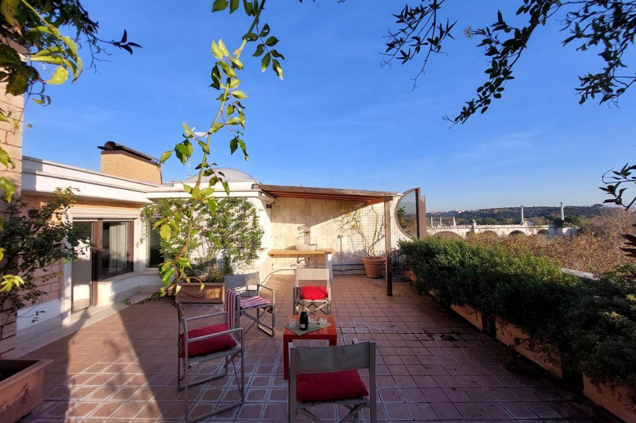 Apartamento Beautiful Loft In Ponte Milvio With Terrace Roma Exterior foto