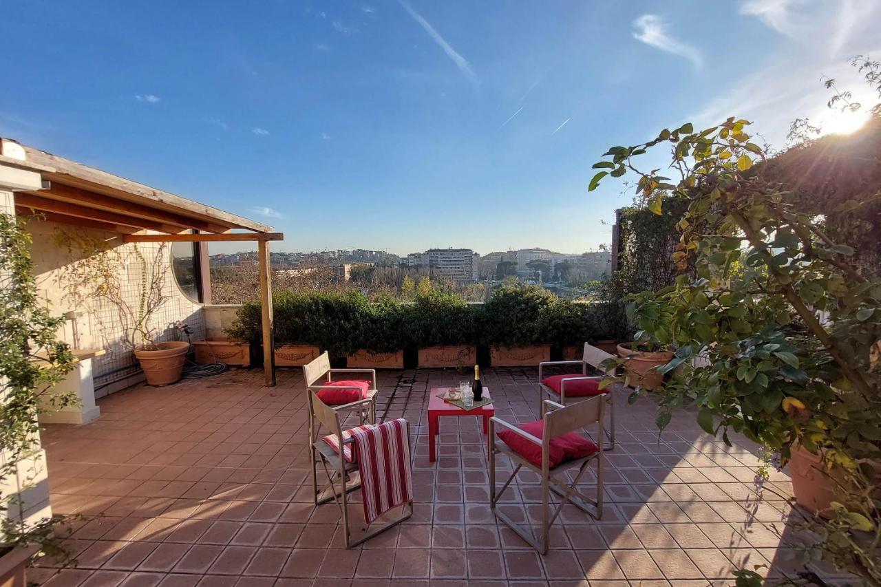 Apartamento Beautiful Loft In Ponte Milvio With Terrace Roma Exterior foto