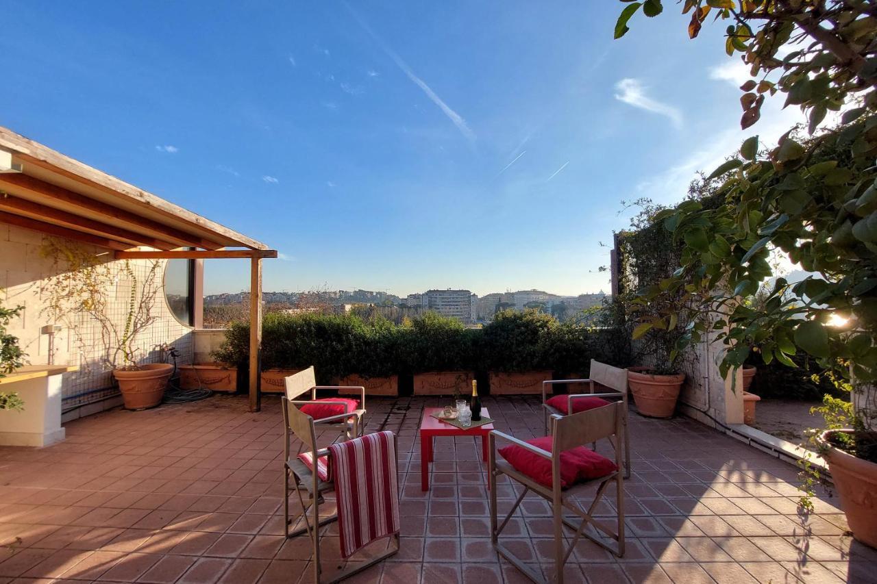 Apartamento Beautiful Loft In Ponte Milvio With Terrace Roma Exterior foto